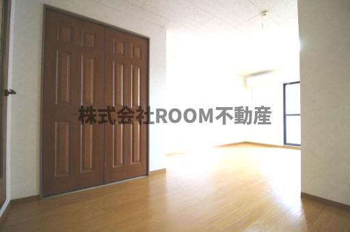 アメニティ都北 の居間・リビング|こちらのリビングで趣味の時間をお楽しみください