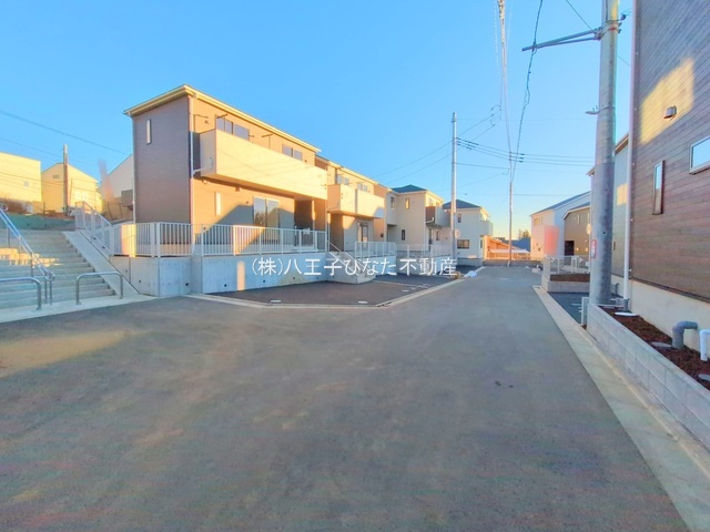 祝：成約済み　八王子市　館町　新築戸建て　１９期の前面道路含む現地写真|～仲介手数料無料☆八王子ひなた不動産～八王子市館町　新築戸建て

