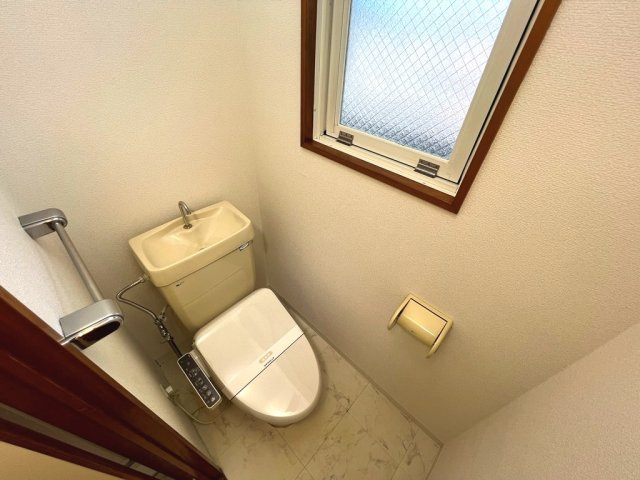 ヴィンテージ本多 Ⅲのトイレ|イメージ（同建物内別部屋の写真です）