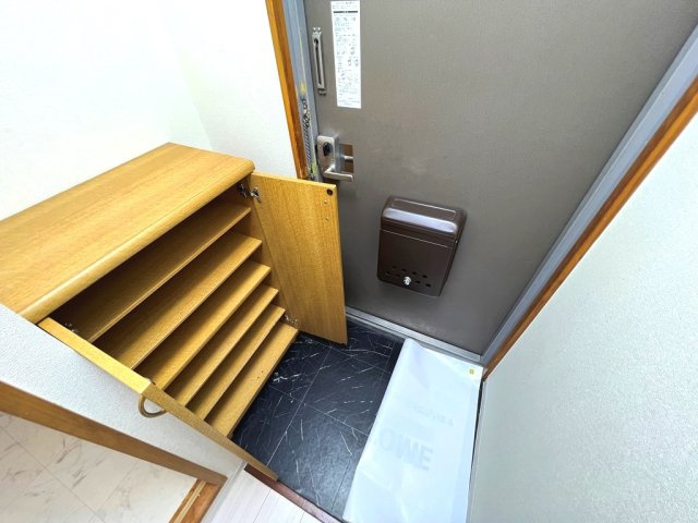 ヴィンテージ本多 Ⅲの玄関|イメージ（同建物内別部屋の写真です）