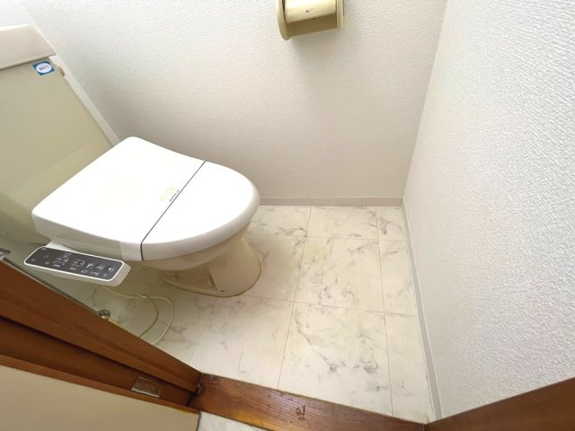 ヴィンテージ本多 Ⅲのトイレ|イメージ（同建物内別部屋の写真です）