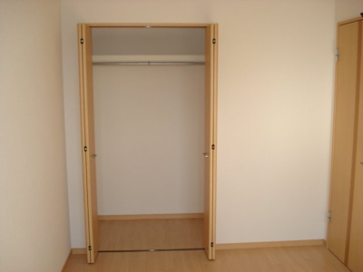 【収納】 | チェリーヒルズ | 洋室収納