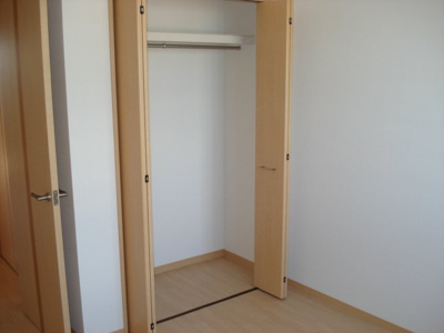 【収納】 | チェリーヒルズ | 洋室収納