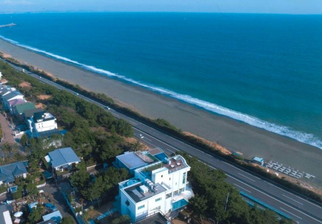 大磯町西小磯 ゲストハウスの外観