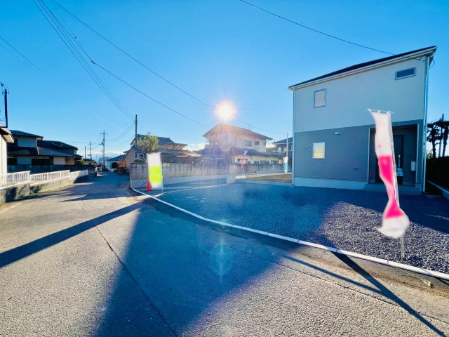 前橋市樋越町の前面道路含む現地写真|車の通りも少なく駐車が苦手な方にもおススメ◎