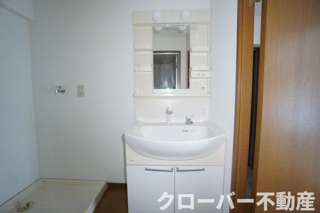 サンセール垂水の独立洗面台
