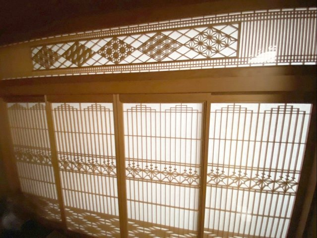 志免町向ヶ丘2丁目　戸建の内装|欄間や障子、建具には繊細な組子細工が施されています！