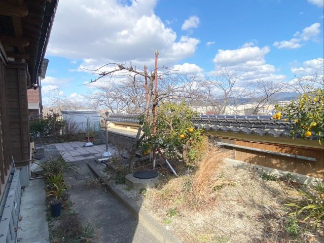志免町向ヶ丘2丁目　戸建の庭|ガーデニングや家庭菜園にも使えるお庭です！
