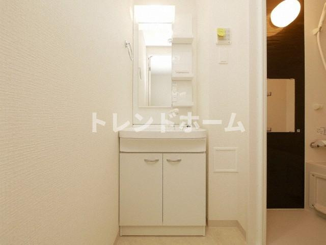 Vita弁天町の独立洗面台|選べる家電プランあり！！