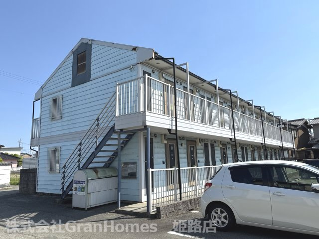 エクシブ津市場