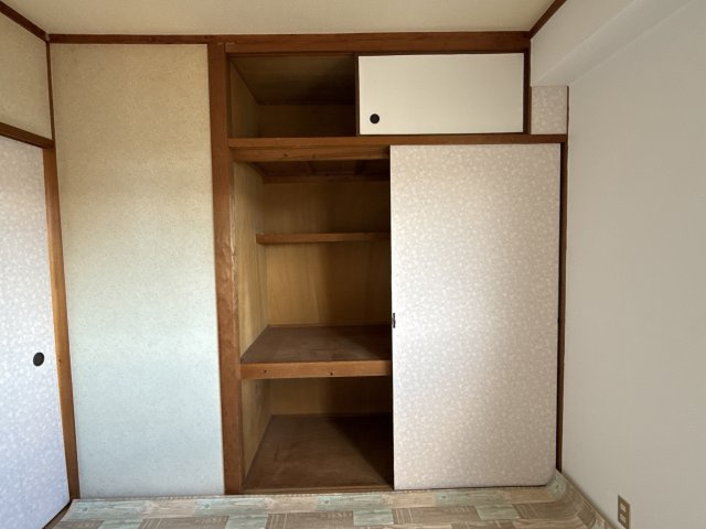 野里マンションの収納