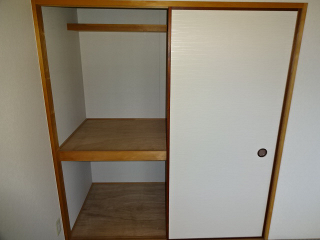 ハイツ・ルミエールの収納