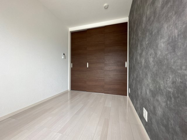 F　asecia iliaの子供部屋