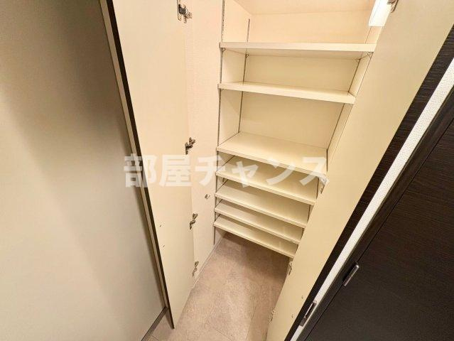 エステムコート名古屋新栄Ⅱアリーナの収納