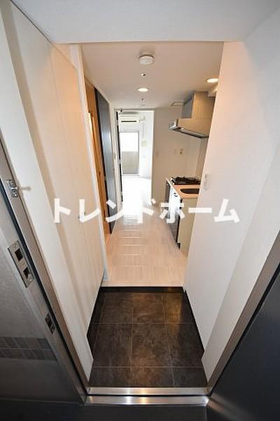 レオンコンフォート難波西の玄関|選べる家電プランあり！！