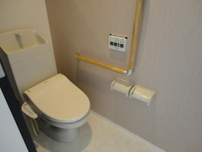 【トイレ】 | カーサ・フィオーレ | シャワー付トイレ