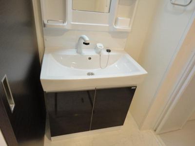 【洗面所】 | カーサ・フィオーレ | 洗髪洗面化粧台