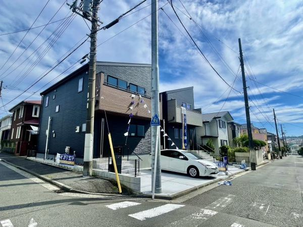 横浜市金沢区六浦３丁目の新築一戸建の前面道路含む現地写真|周辺環境も合わせてご案内させて頂きます！
お気軽にお問い合わせ下さい！