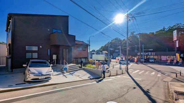 横浜市戸塚区深谷町の新築一戸建の前面道路含む現地写真|周辺環境も合わせてご案内させて頂きます！
お気軽にお問い合わせ下さい！