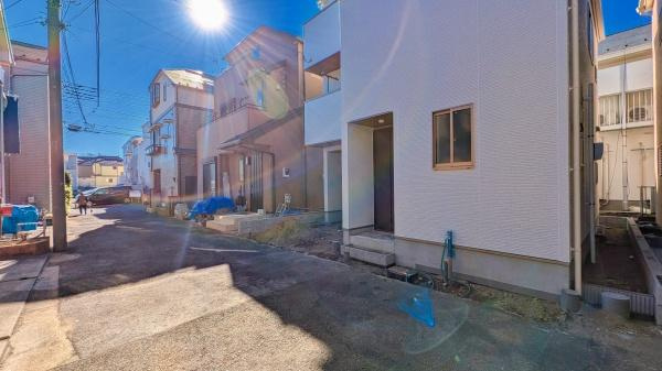 横浜市鶴見区東寺尾１丁目の新築一戸建の前面道路含む現地写真|周辺環境も合わせてご案内させて頂きます！
お気軽にお問い合わせ下さい！