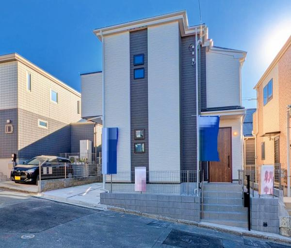 横浜市都筑区川和町の新築一戸建の前面道路含む現地写真|是非一度、現地へお越しください。 
ご自宅までの送迎もいたします