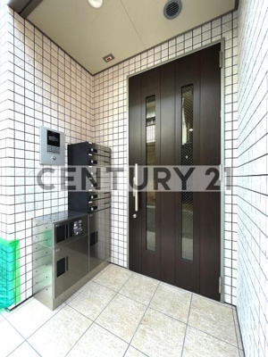 【エントランス】 | BOND　MAISON／ボンドメゾン