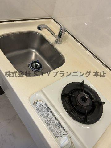 仲介手数料０円！リンデンバウムJ6 A棟のキッチン