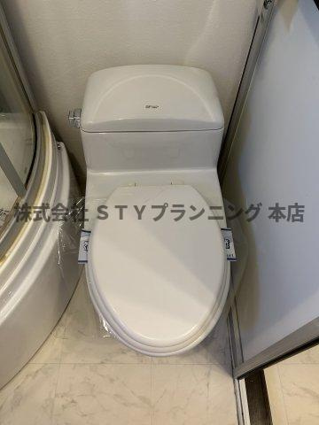 仲介手数料０円！リンデンバウムJ6 A棟のトイレ