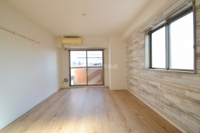 ＥＮＩＳＨＵ己斐本町の内装