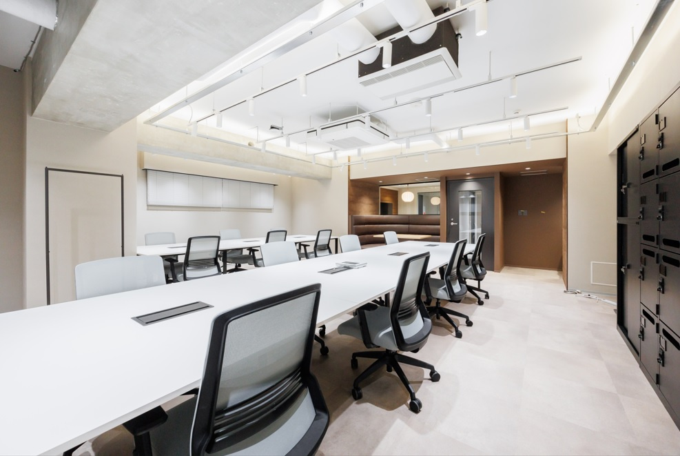 Biz Feel 茅場町(ビズフィール茅場町)の内装|2.4.6.10階 執務室