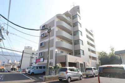 【外観】 | ベルメゾン三郎丸