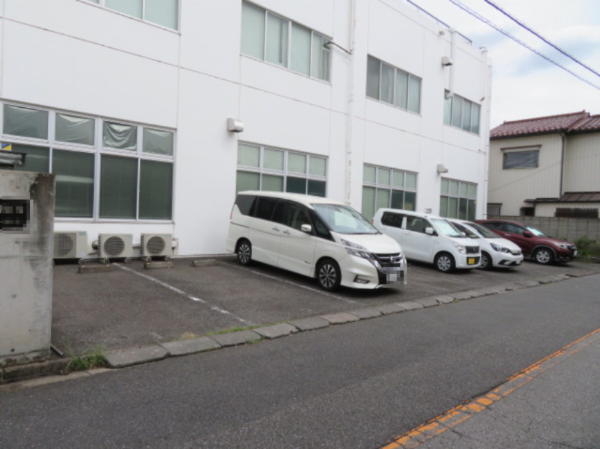 川口市元郷４丁目の倉庫