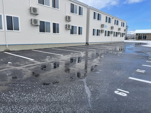 JERICHO Aの駐車場