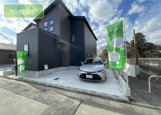 【外観】 | 販売現地　外観耐震等級3、地震に強いお家です♪