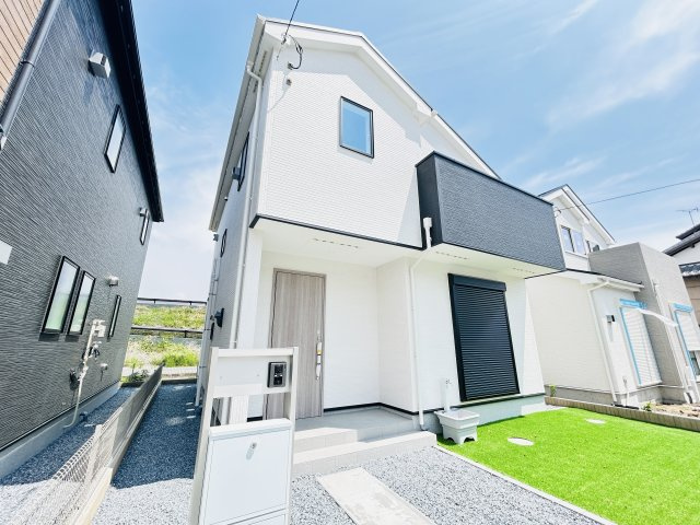 新築　佐波郡玉村町福島23-1期　LIGNAGE　2号棟の外観|　佐波郡玉村町福島23-1期　LIGNAGE