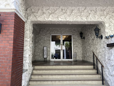 【エントランス】 | 秀和松濤レジデンス