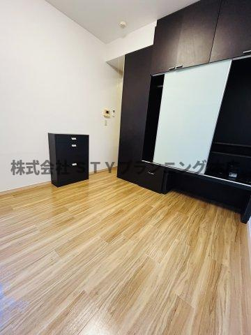 仲介手数料０円！リンデンバウムJ6 B棟の居間・リビング