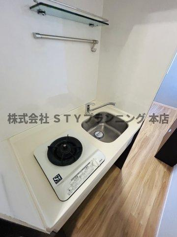 仲介手数料０円！リンデンバウムJ6 B棟のキッチン