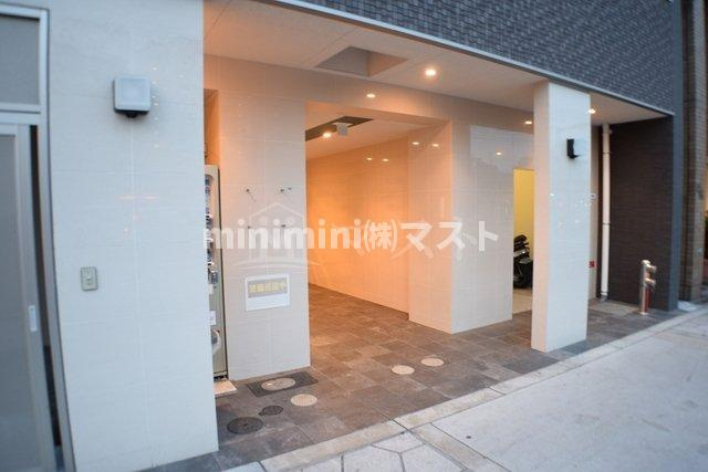 ＥＬＬＥ難波ＷＥＳＴのエントランス