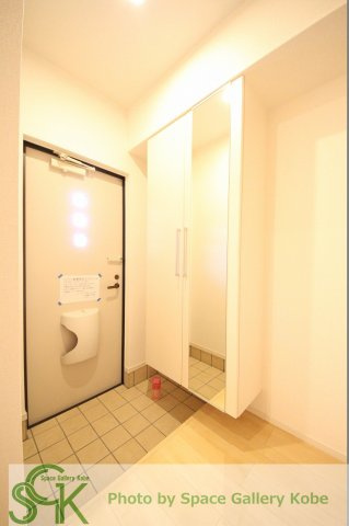 カーサ・デル・ソルの玄関|※お部屋により仕様が異なる場合があります※
