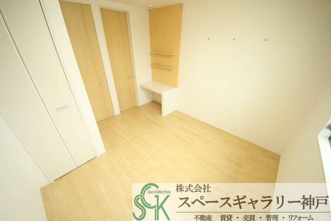 イヴワール　アカシの寝室|※お部屋により仕様が異なる場合があります※