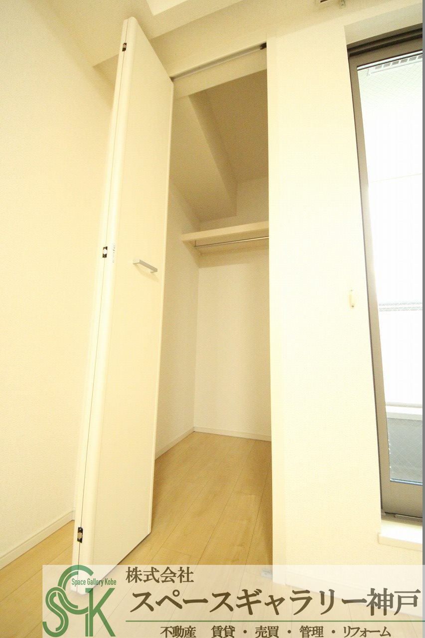 イヴワール　アカシの収納|※お部屋により仕様が異なる場合があります※