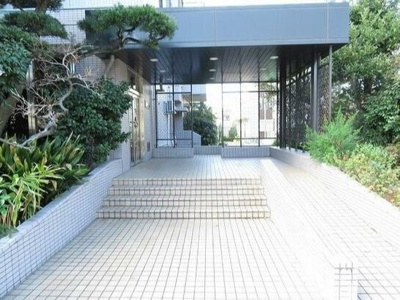 【エントランス】 | メルベーユ