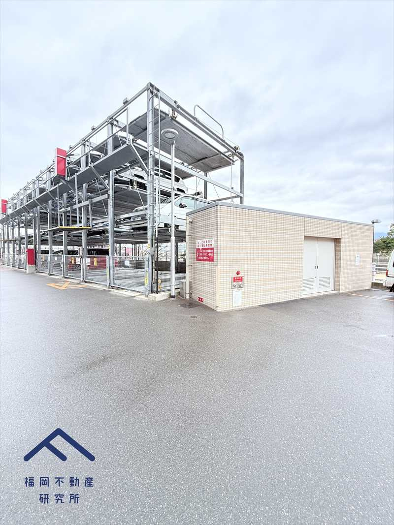 パークサンリヤン博多の森Ⅴの駐車場