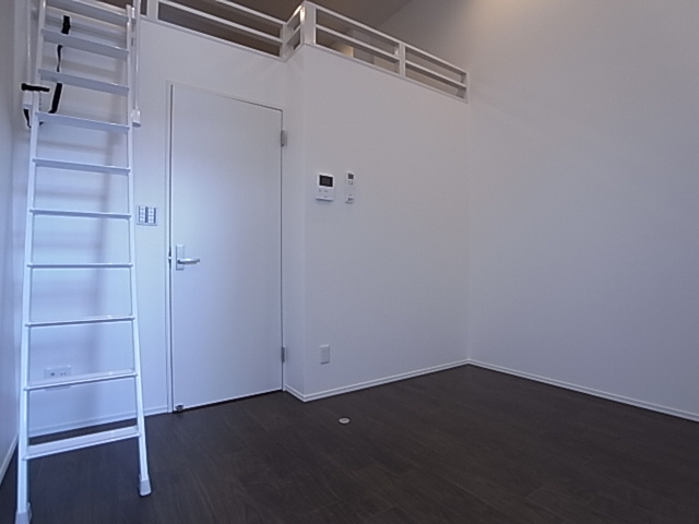 神戸市須磨区東町２丁目のアパートの居間・リビング|リビング室内