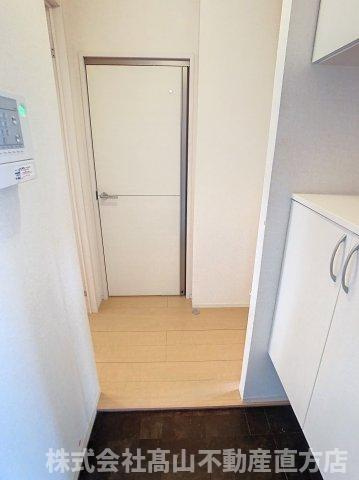 クレール緑の玄関