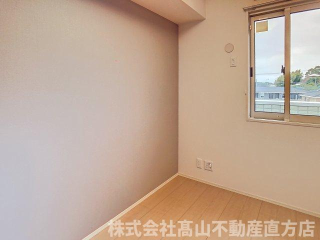 クレール緑の洋室