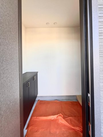 瀬戸南町２丁目　中古戸建　の収納|玄関収納