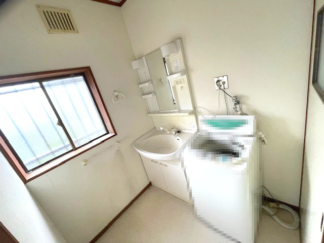 敦賀市長谷中古戸建の脱衣所