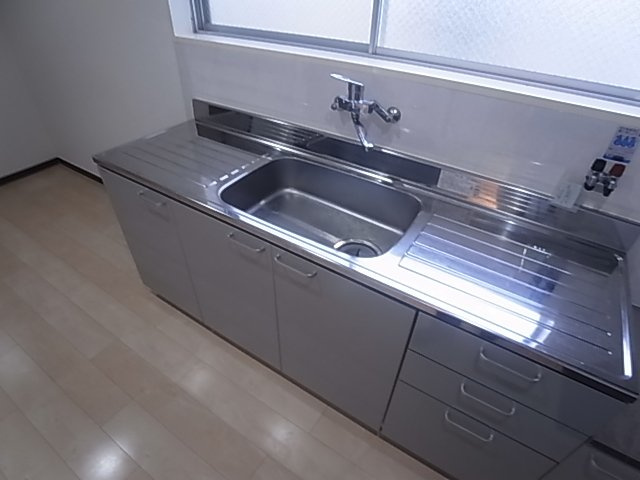 神戸市兵庫区荒田町３丁目の賃貸マンション